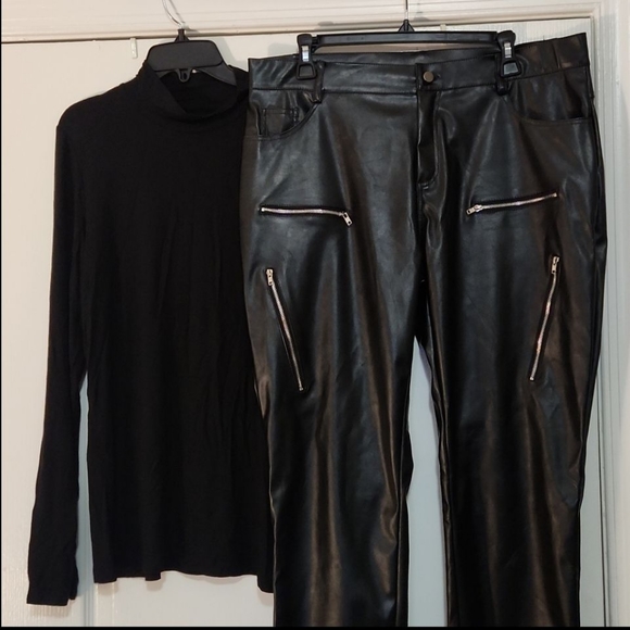 (NWOT) Vegan Leather Pants, Size 30 - Picture 7 of 8
